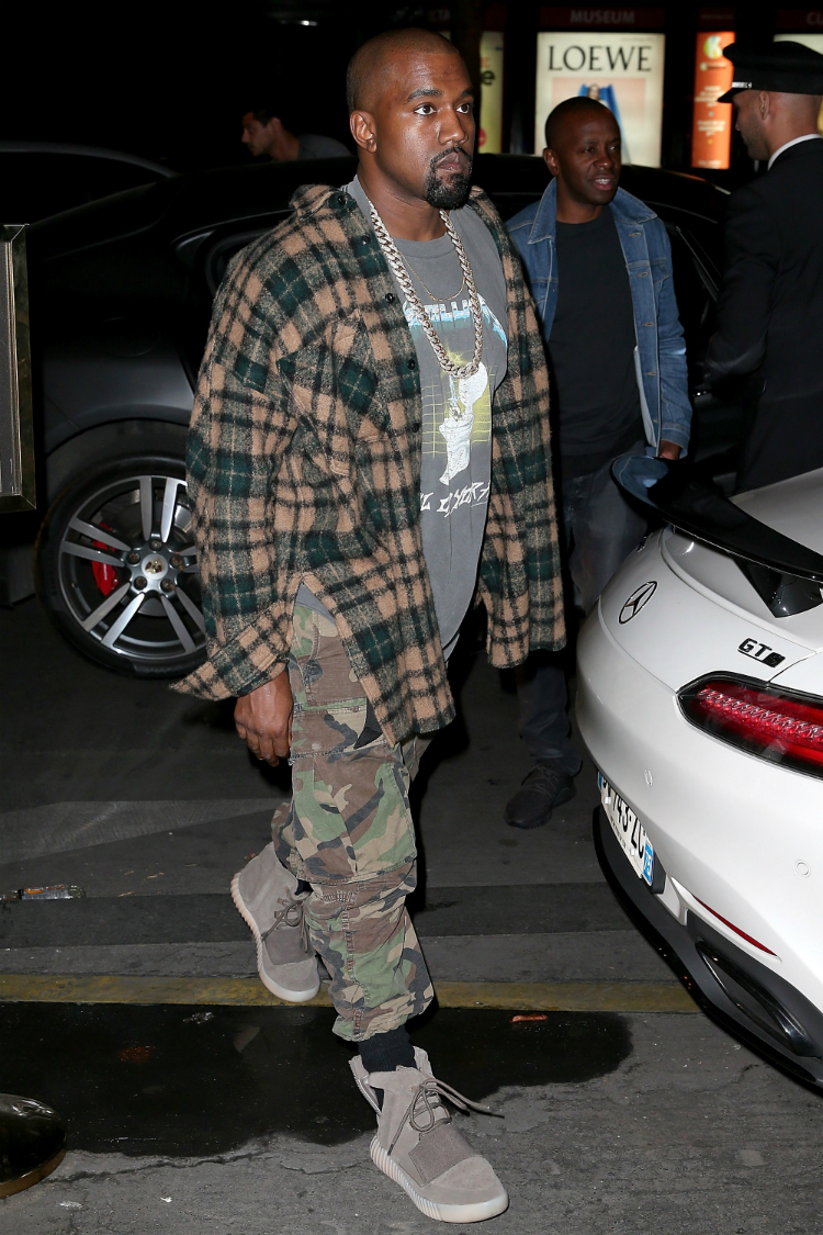 10kanyewest-looks-that-broke-the-rules-of-fashion-7.jpg
