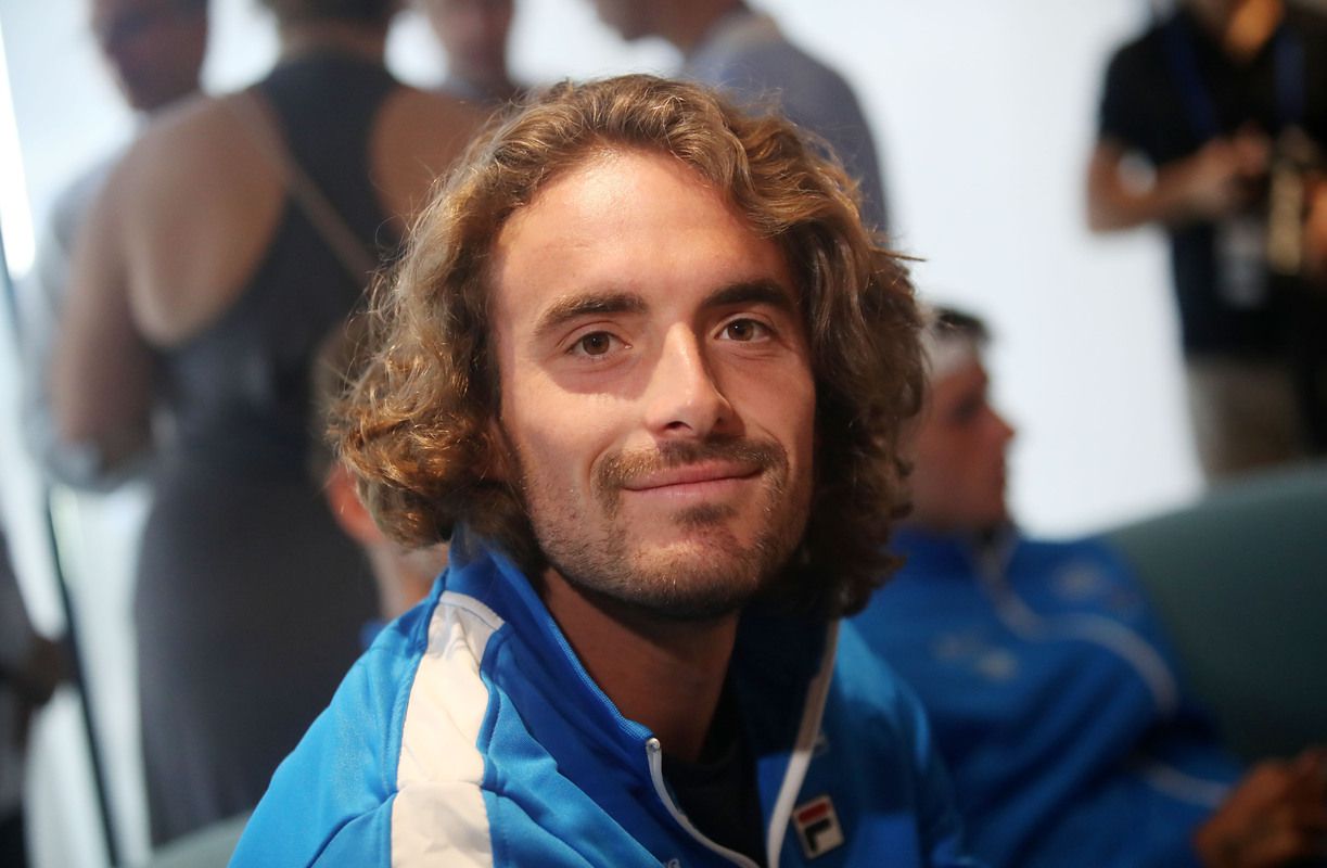 Η μητέρα του Τσιτσιπά για την κλήση: «Ο Στέφανος είναι διακοπές, μάλλον οδηγούσε άλλος»