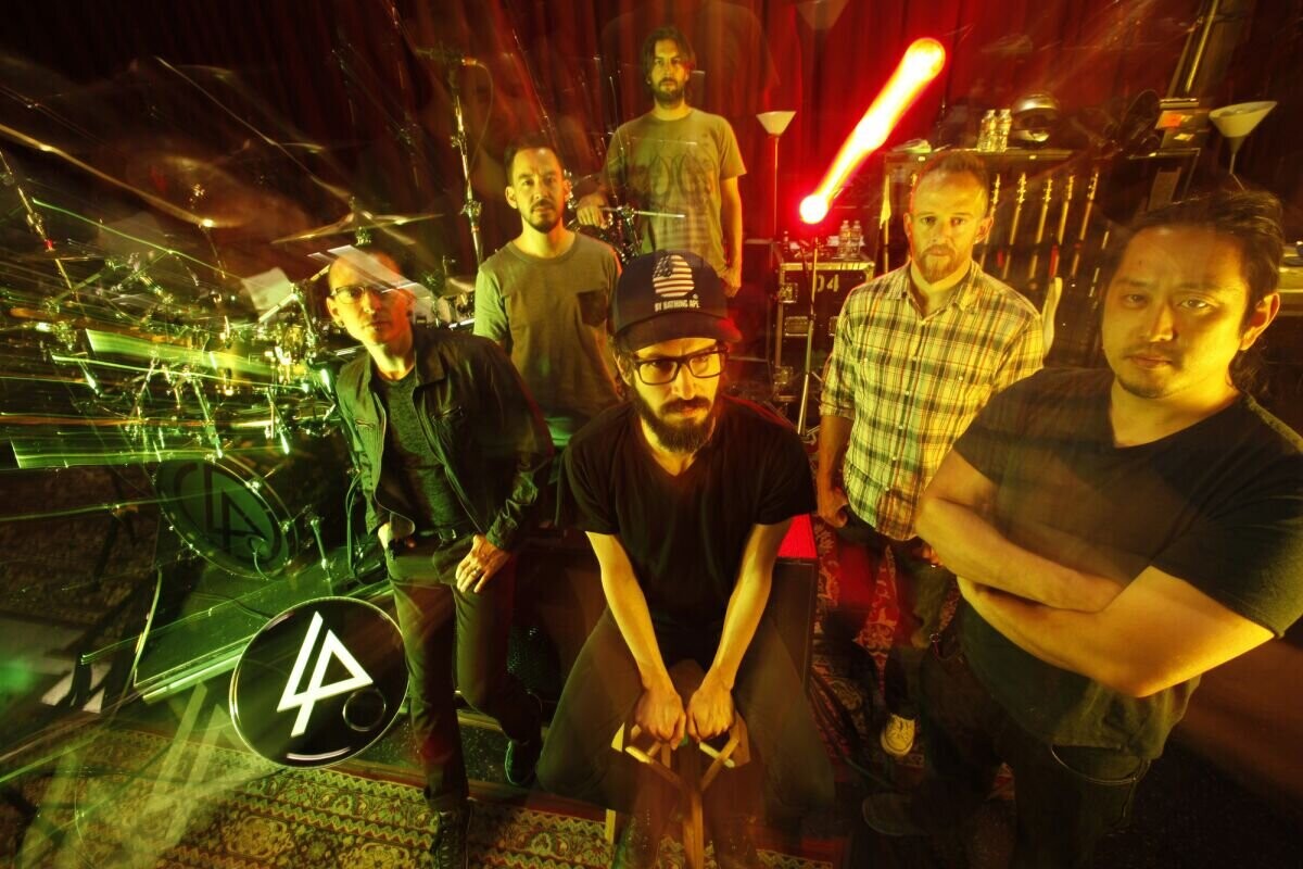 Ακούστε το ακυκλοφόρητο μέχρι σήμερα κομμάτι των Linkin Park με τίτλο “Fighting Myself”