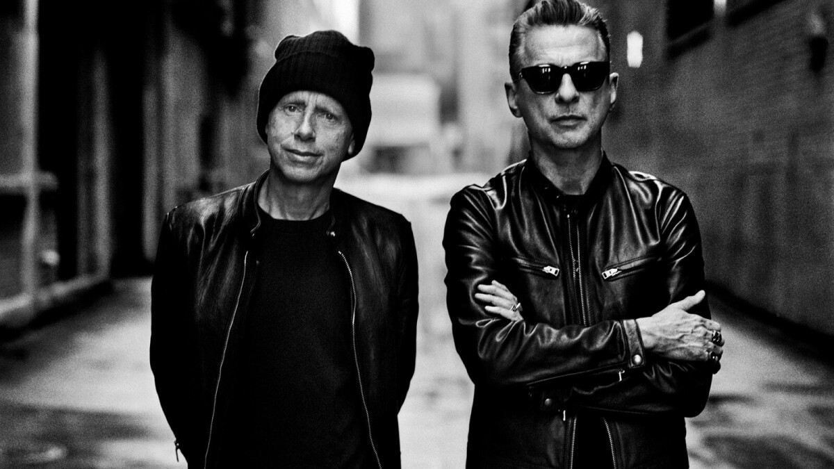 Οι Depeche Mode παρουσιάζουν το νέο τους visual για το “Wagging Tongue”