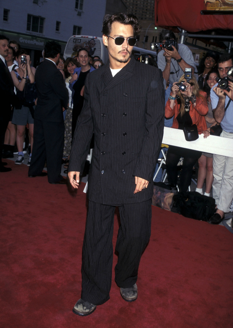 johnny-depp-style-icon-90s-12.jpg