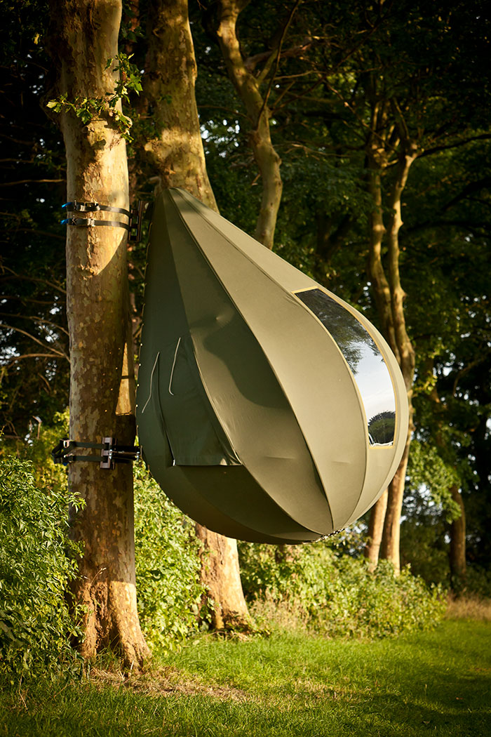 tent-tree-teardrop-camping-belgium-5f2157a18a1ee__700.jpg