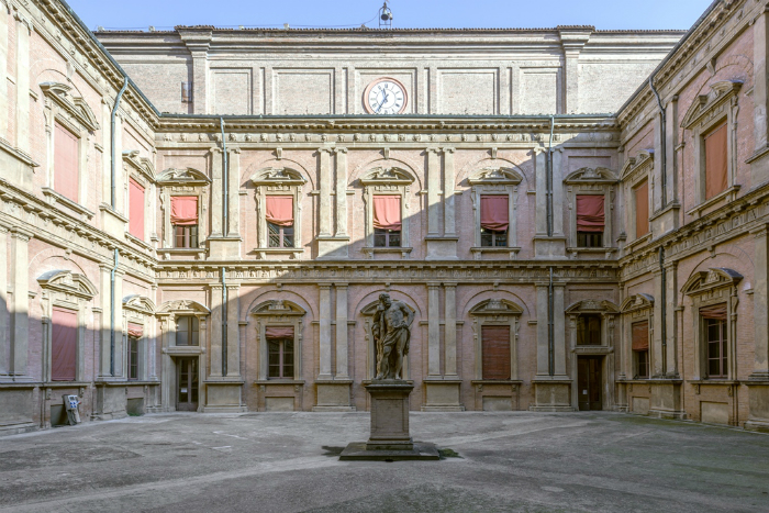 10prettiestcollegesineurope_03.jpg