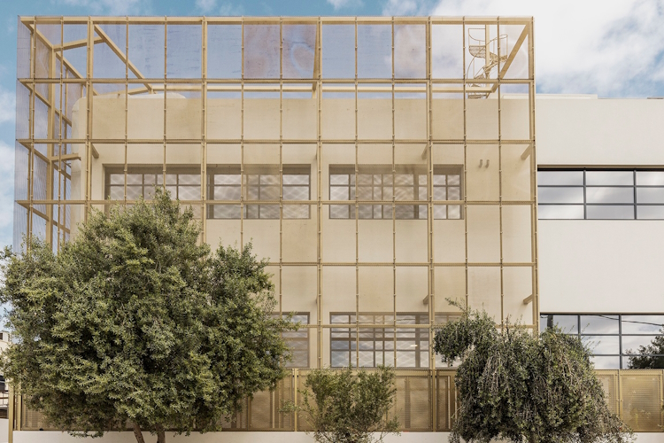 Ο εμβληματικός φωτογράφος Juergen Teller εγκαινιάζει το Onassis Ready, τον νέο χώρο του Ιδρύματος Ωνάση στου Ρέντη. 