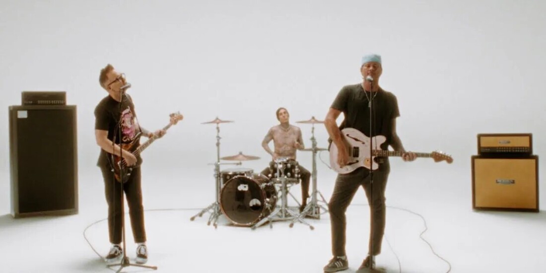 Οι Blink-182 δίνουν στη δημοσιότητα τα νέα κομμάτια τους “One More Time” και “More Than You Know”