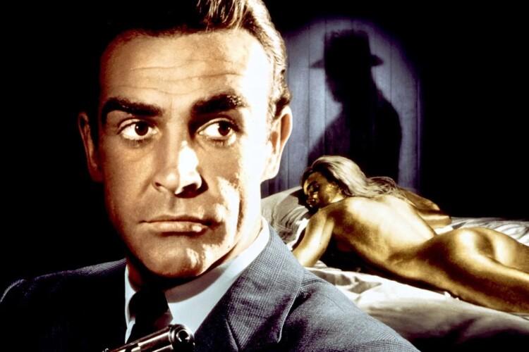 «Ξαναγράφονται» και τα βιβλία του James Bond για την αφαίρεση «προσβλητικών αναφορών»
