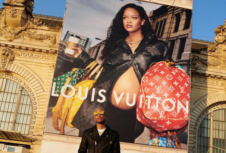 Η Rihanna πρωταγωνιστεί στην πρώτη καμπάνια του Pharrell Williams για τον οίκο Louis Vuitton