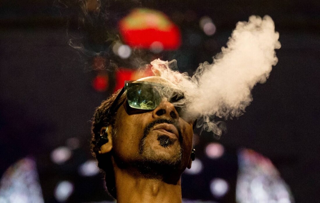 Ο Snoop Dogg ανακοινώνει ότι σταματά το κάπνισμα!