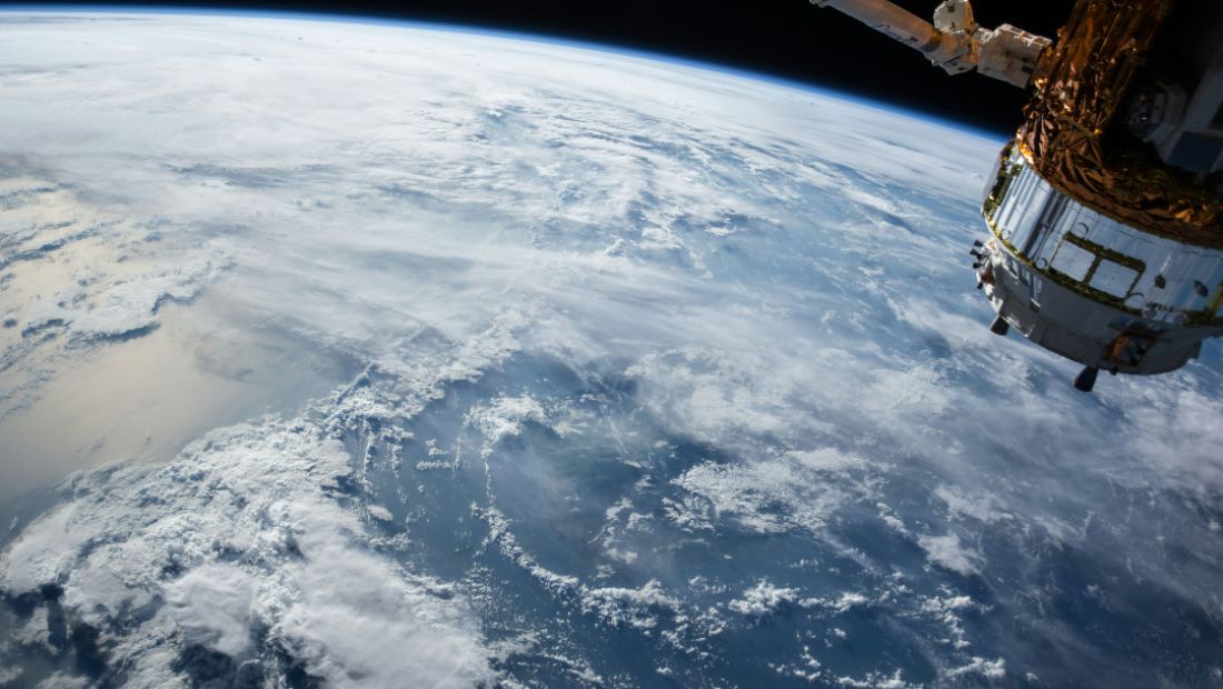 Αστροναύτης της NASA λέει ότι «ζούμε ένα ψέμα» -τι κατάλαβε κοιτώντας τη Γη από το διάστημα