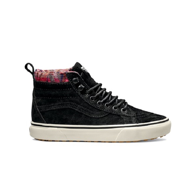 Sk8-Hi black.jpg