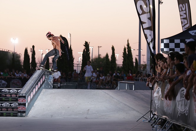 Vans Shop Riot Greece_3.jpg
