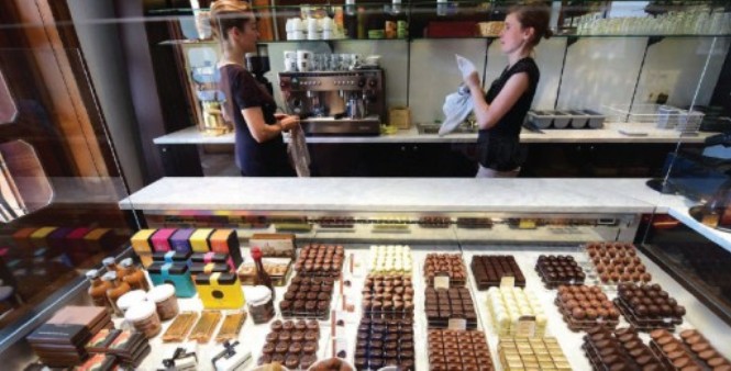 724801_Chocolate-creations-are-on-display-during-a-preview-of-the-Belgium-Chocolate-Village-a-museum-dedicated-to-Belgium’s-chocolate-making-history-in-Brussels.jpg