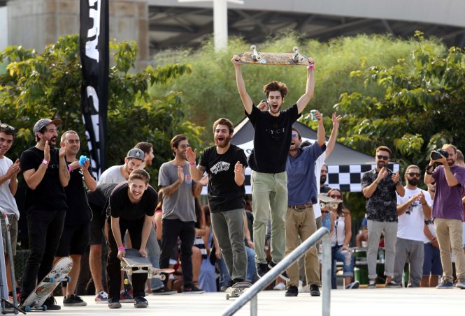 Vans Shop Riot Greece5.jpg