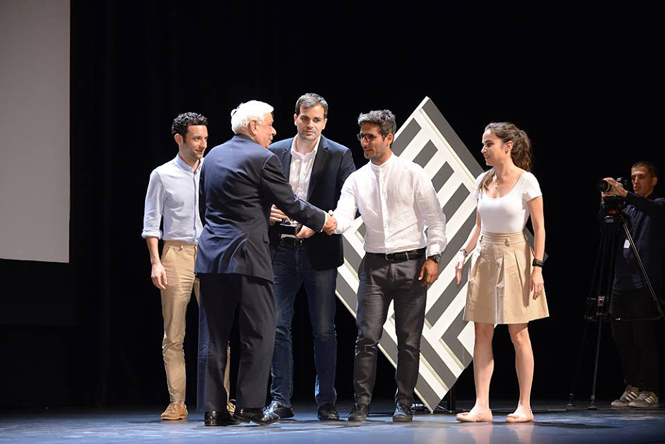 Hellenic%20Entrepreneurship%20Award2.jpg