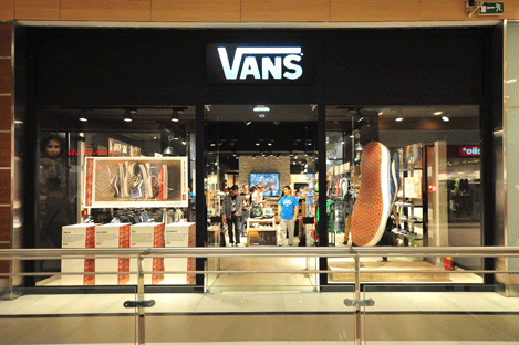 vans mall athens