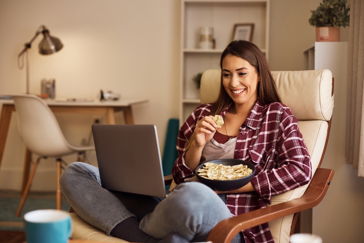 AI boyfriends στο Netflix: φεμινιστική αλληγορία ή cringe reality;